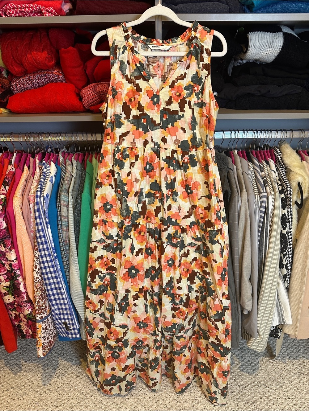 Sonoma ivory/green/coral floral sleeveless v neck 2 pocket maxi dress size S